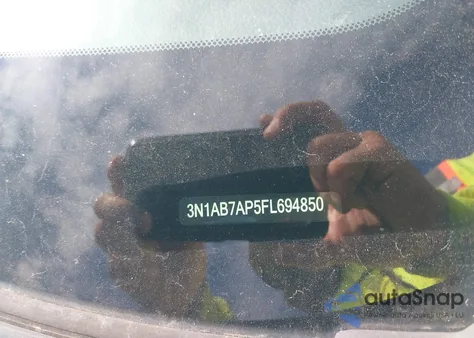 2015 Nissan Sentra Sv z USA, uszkodzony, nr VIN 3N1AB7AP5FL694850